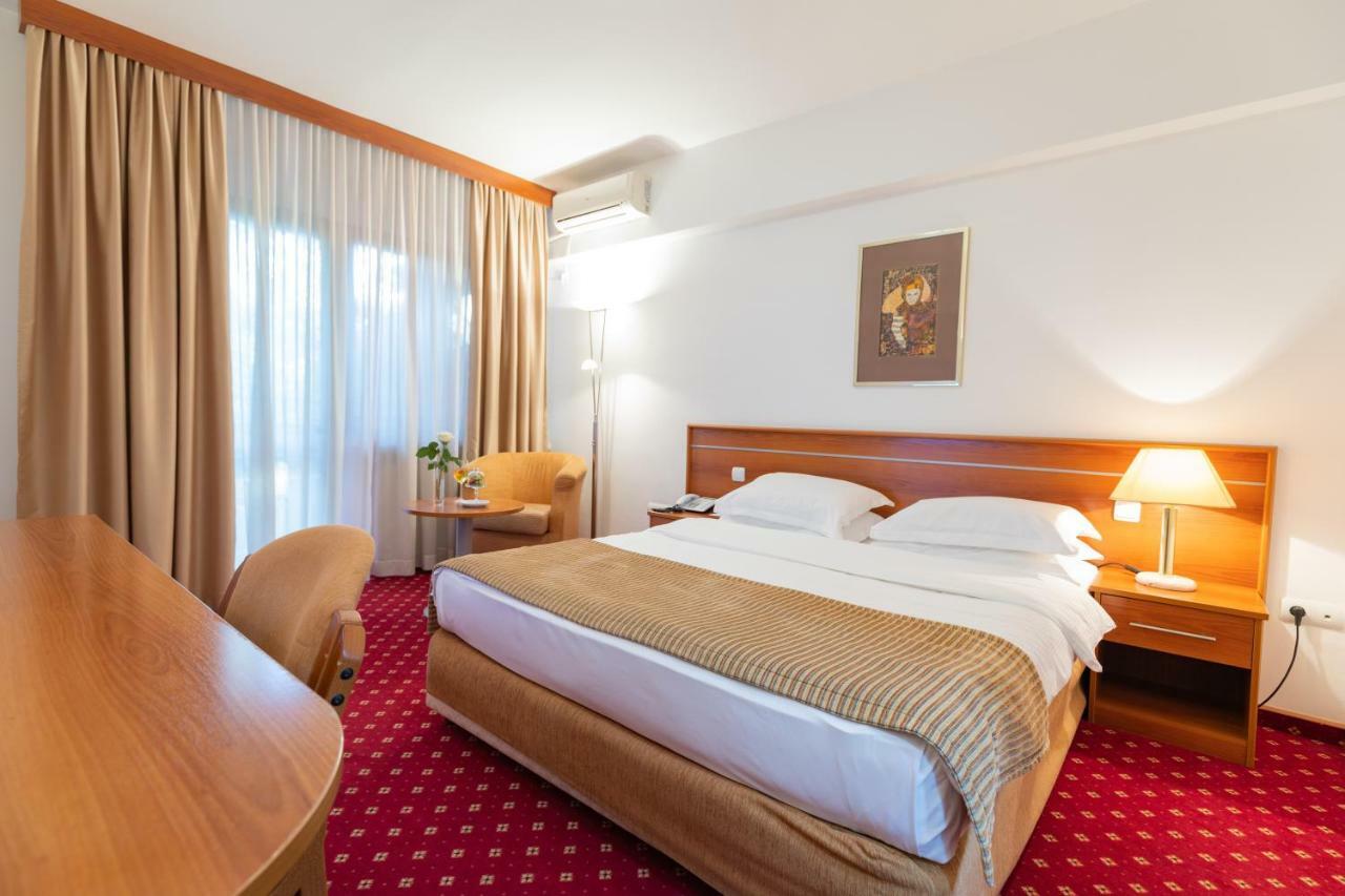 Hotel M Belgrade Exterior photo